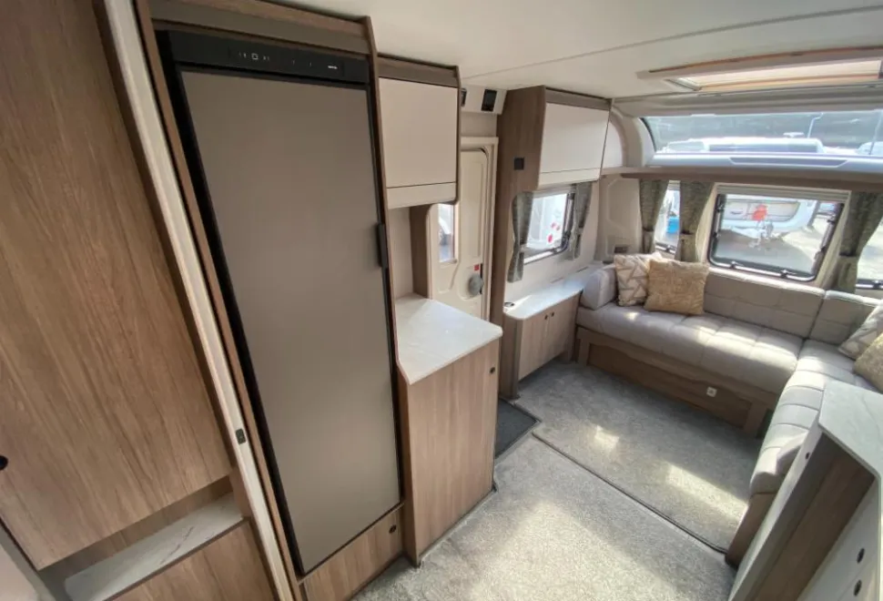Coachman Acadia 675 Xtra 2025
