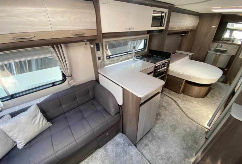 Coachman Lusso II 2022