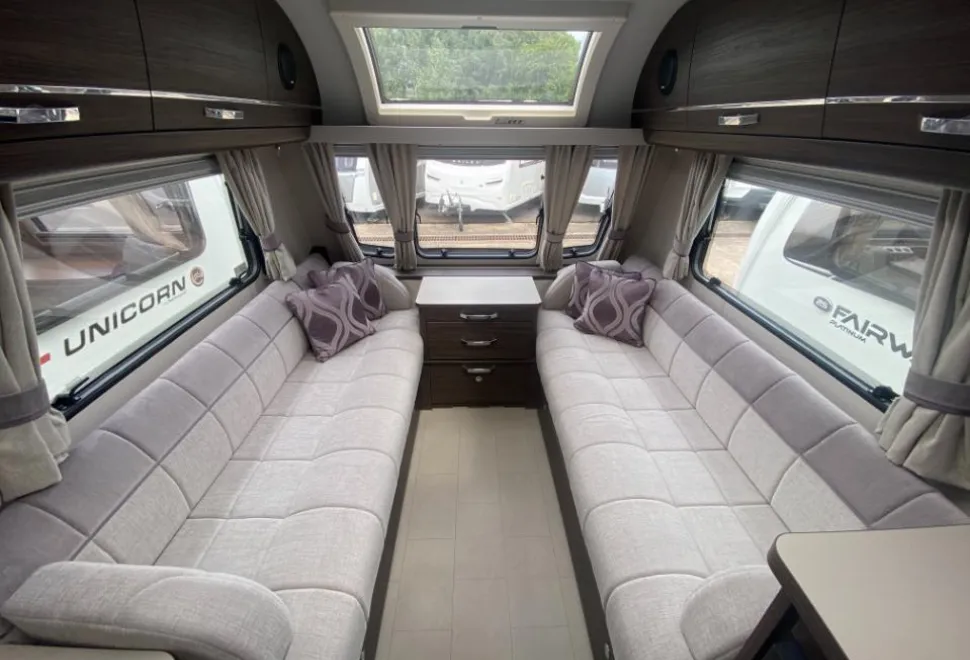 Elddis Affinity 520 2024