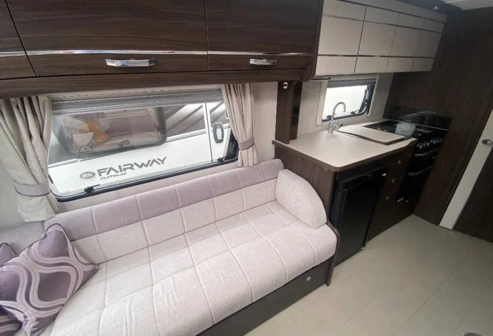 Elddis Affinity 520 2024