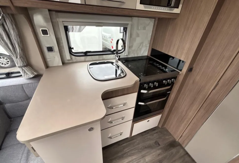Coachman Laser 850 Xcel 2020