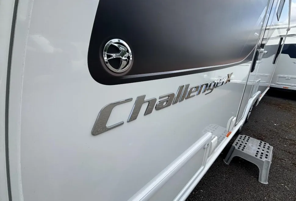 Swift Challenger X 850 2022