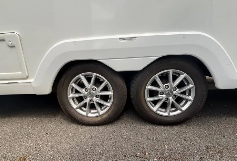 Swift Challenger X 850 2022