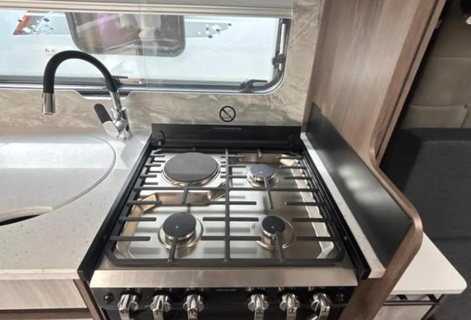 Coachman Lusso II 2025