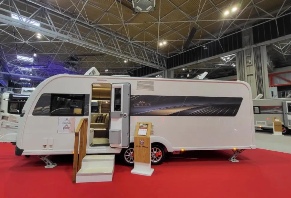 Coachman LUSSO IV 2026