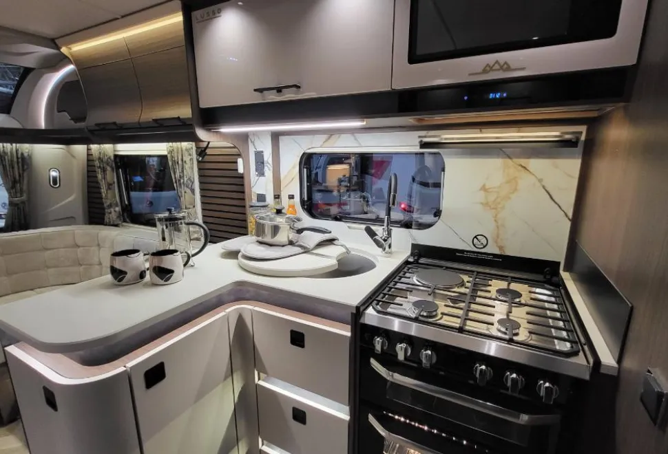 Coachman LUSSO IV 2026