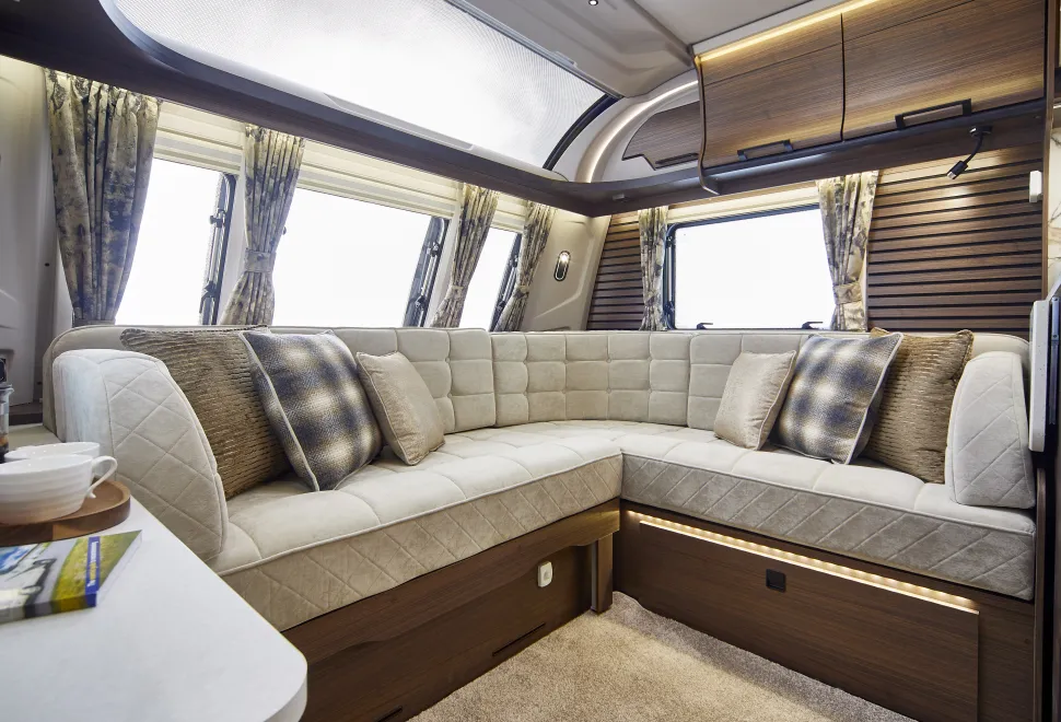 Coachman LUSSO IV 2026