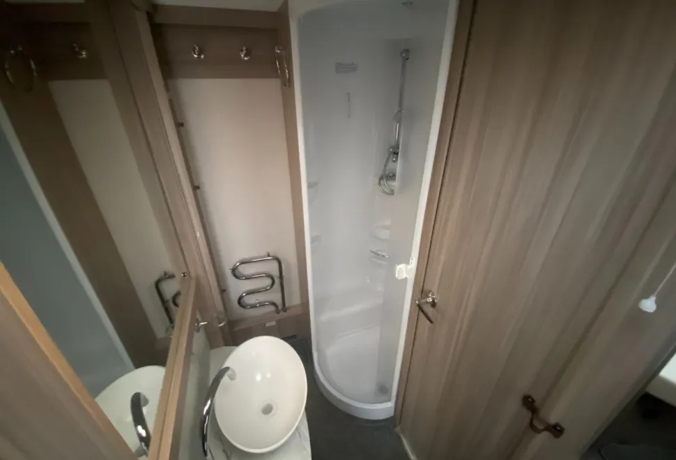 Coachman Acadia 545 Platinum 2022