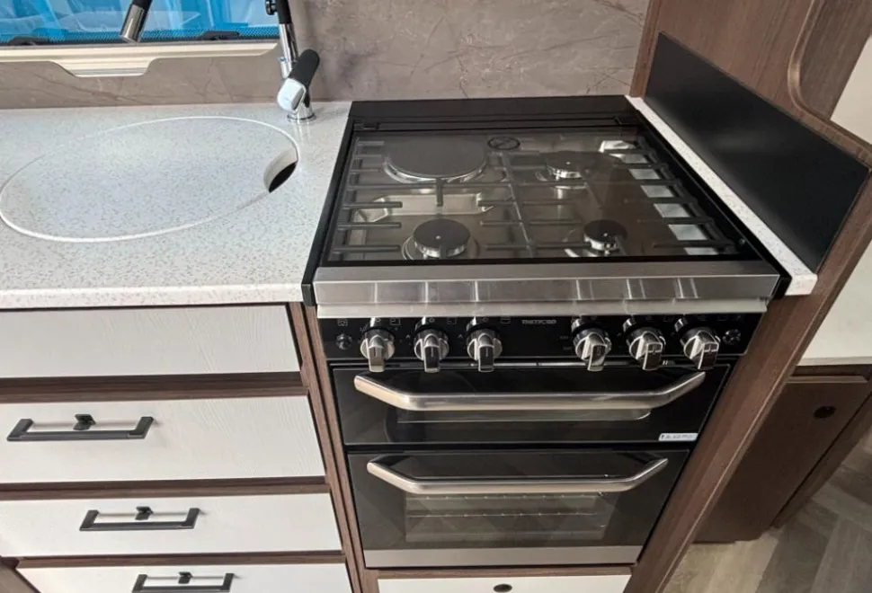 Coachman Laser 875 Xtra 2026