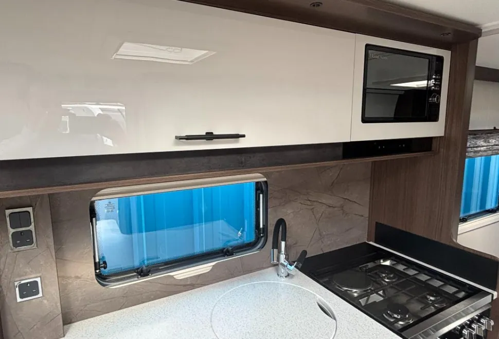 Coachman Laser 875 Xtra 2026