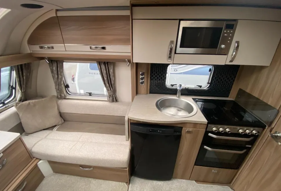 Swift Challenger 560 2021