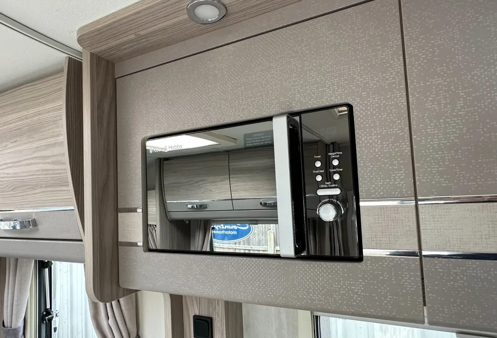 Elddis Magnum 185 2021
