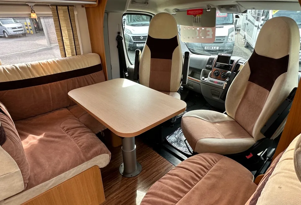 Burstner Nexxo SPECIAL OFFER VEHICLE 2011