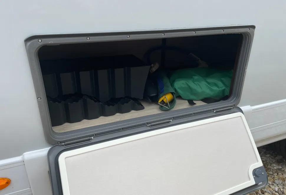 Auto-Sleepers Broadway EK SUPERB LOW MILEAGE EXAMPLE  2020