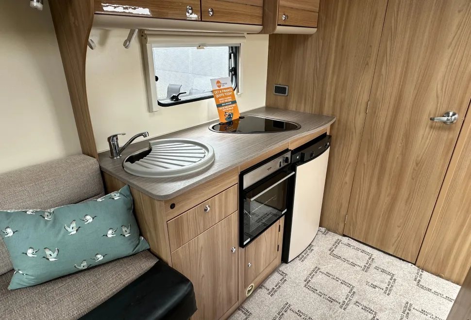Bailey Approach Advance 635 LOVELY LOW MILEAGE EXAMPLE 2016