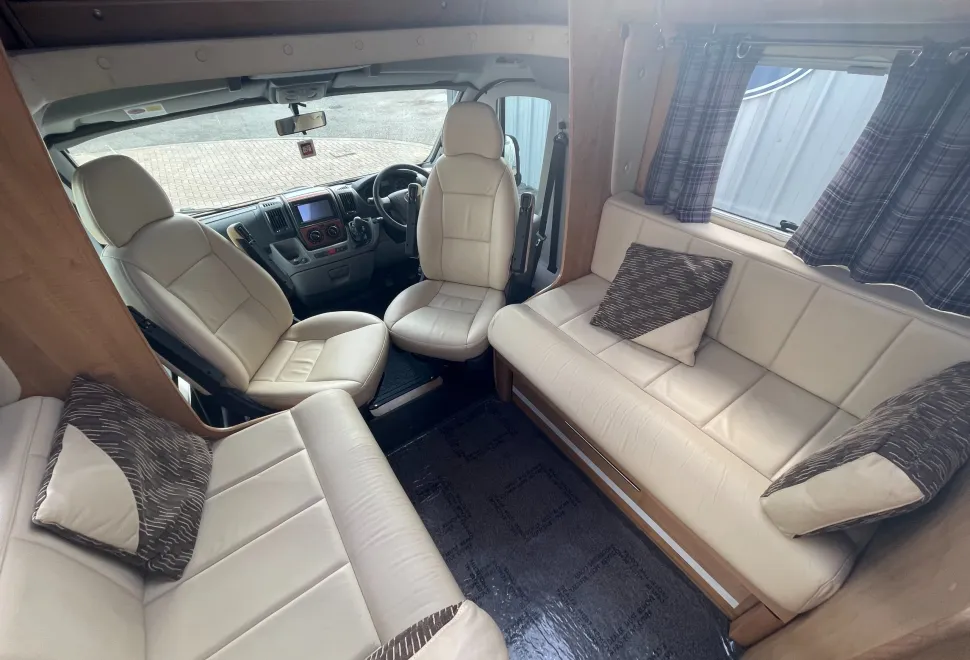 Auto-Trail Cheyenne 740 2009