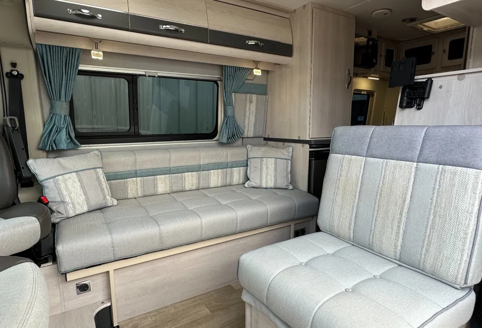 Auto-Sleepers Symbol Plus VERY LOW MILEAGE GENUINE EXAMPLE  2020
