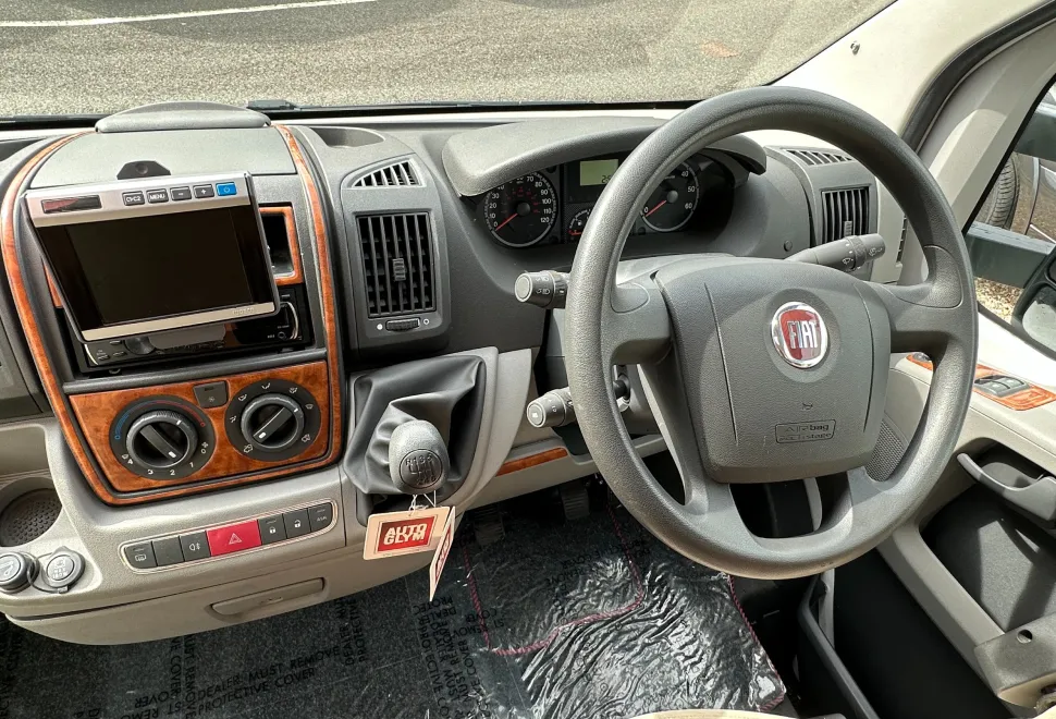 Burstner Nexxo SPECIAL OFFER VEHICLE 2011