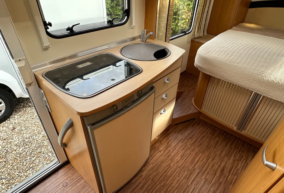 Burstner Nexxo SPECIAL OFFER VEHICLE 2011