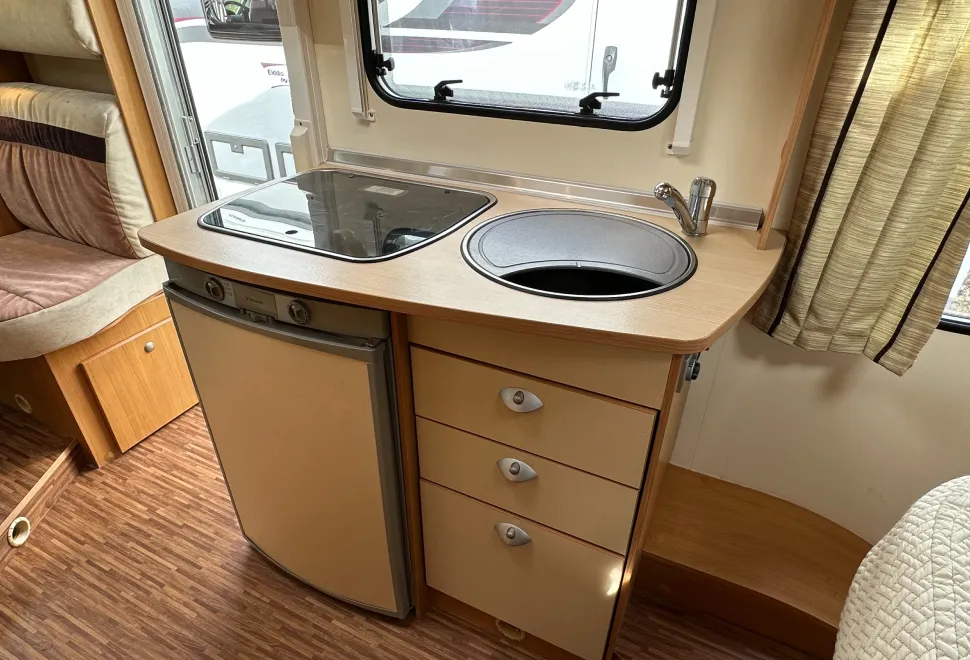 Burstner Nexxo SPECIAL OFFER VEHICLE 2011