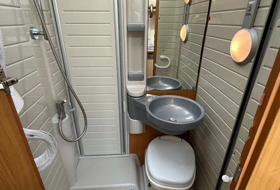 Burstner Nexxo SPECIAL OFFER VEHICLE 2011