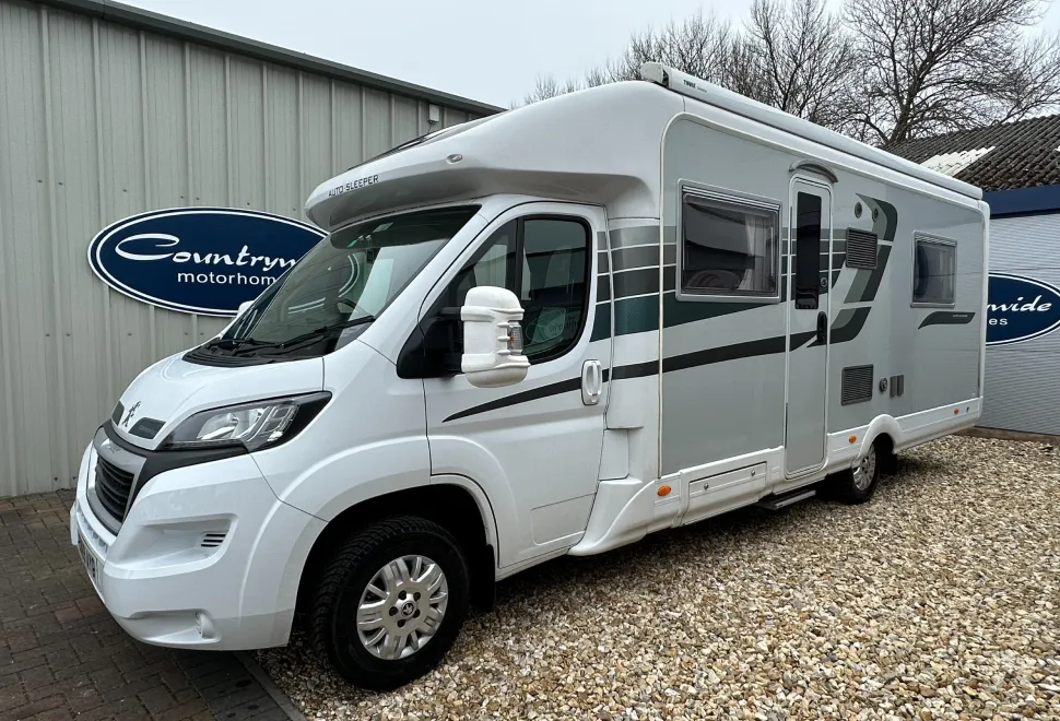 Auto-Sleepers Corinium Duo  Two Fixed Single Beds  2019
