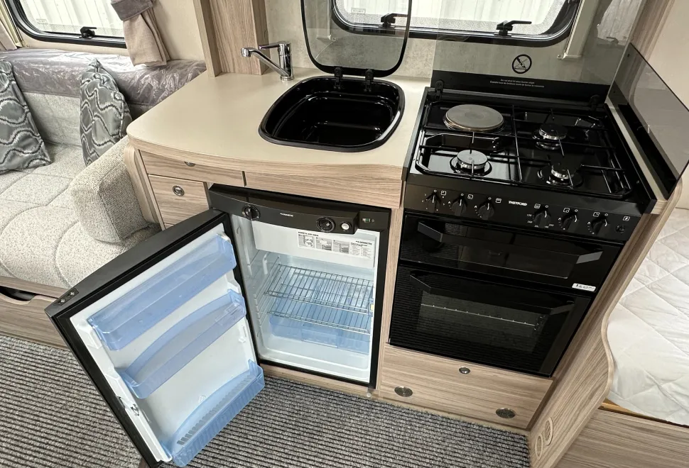 Elddis Magnum 185 2021