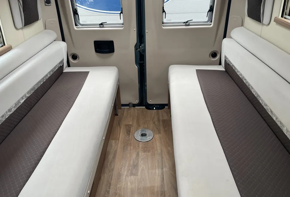Swift Select 122  2022