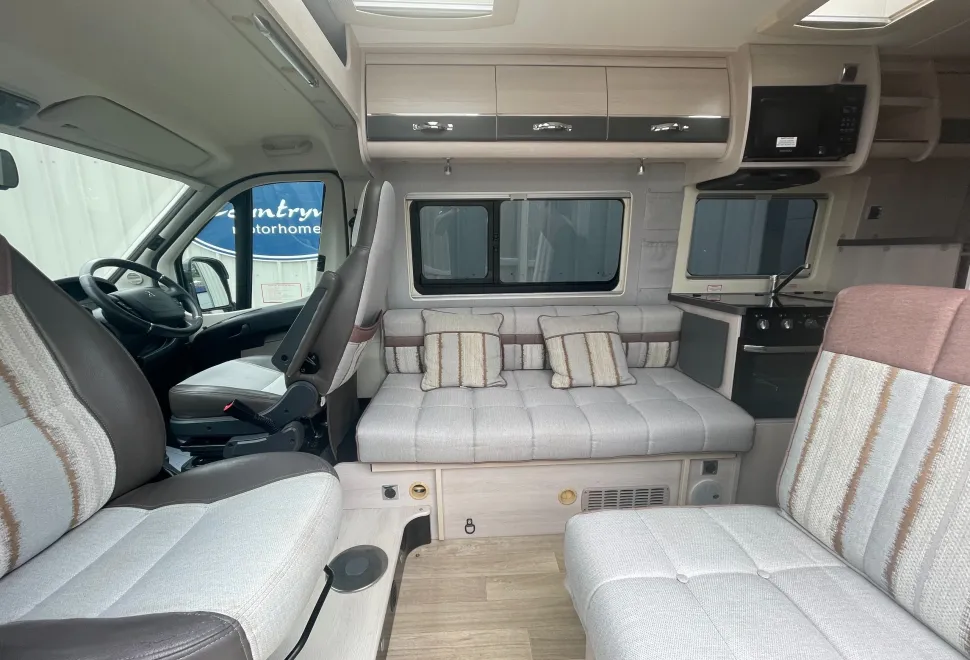 Auto-Sleepers Symbol LUXURY 2 BERTH  2018