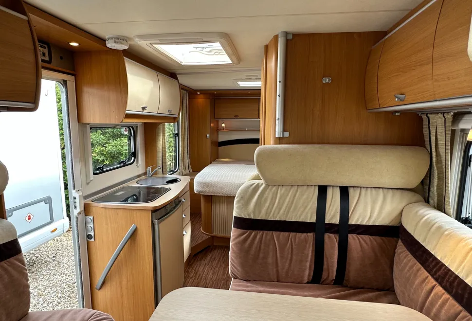 Burstner Nexxo SPECIAL OFFER VEHICLE 2011