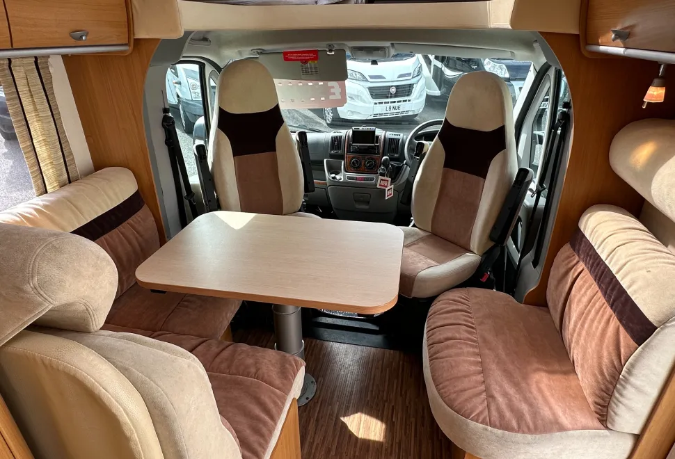 Burstner Nexxo SPECIAL OFFER VEHICLE 2011