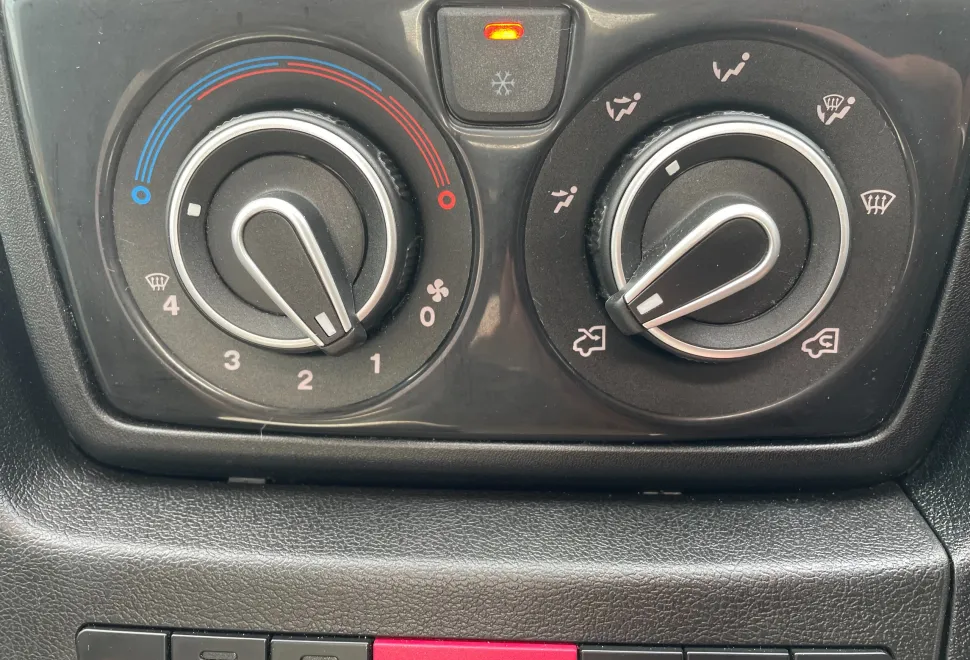 Auto-Sleepers Broadway EK SUPERB LOW MILEAGE EXAMPLE  2020