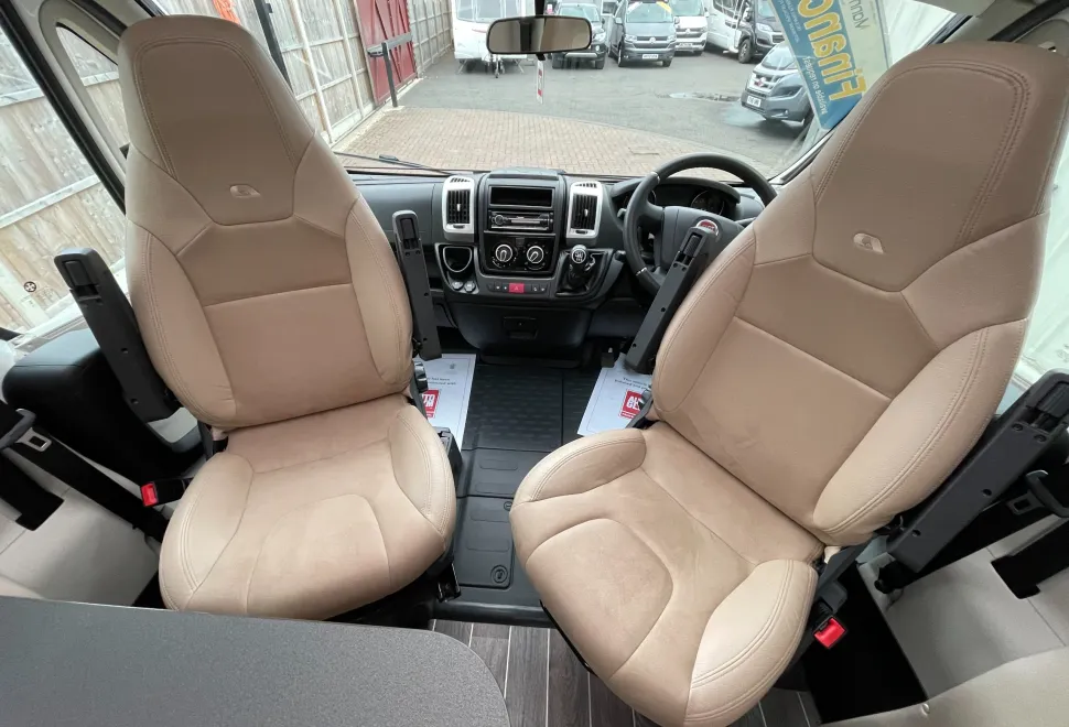 Adria Comfort ** SL COMPACT ** 2019