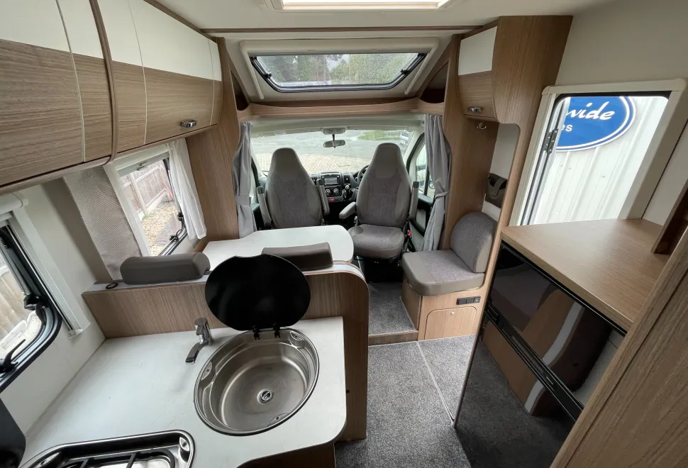 Hymer Carado T339 2019