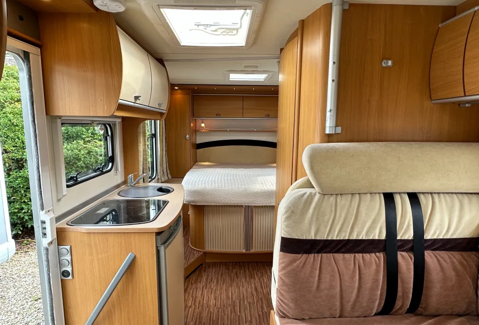 Burstner Nexxo SPECIAL OFFER VEHICLE 2011