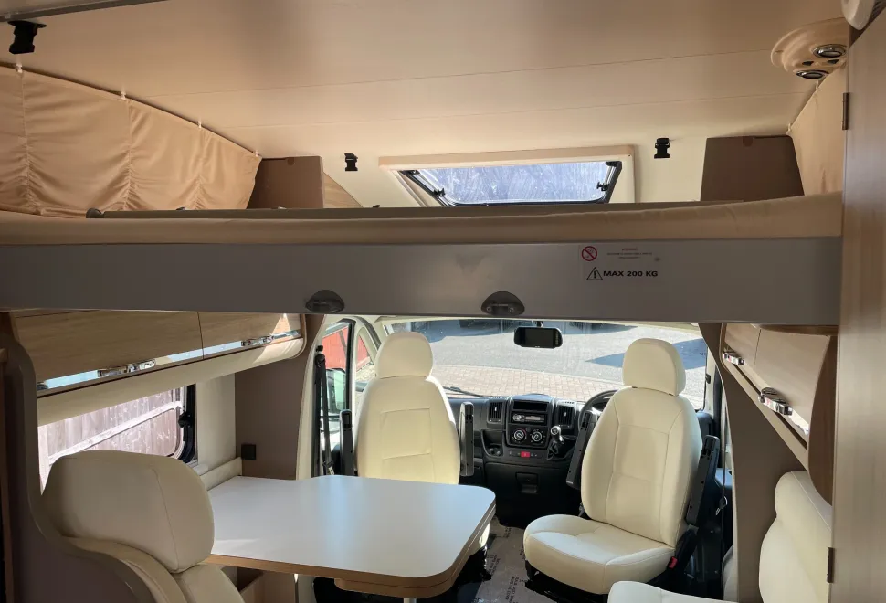 Adria Matrix Axess	 MATRIX AXESS  590SG  2014