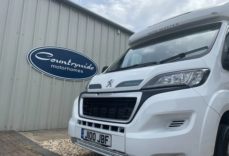 Auto-Sleepers Broadway EK SUPERB LOW MILEAGE EXAMPLE  2020