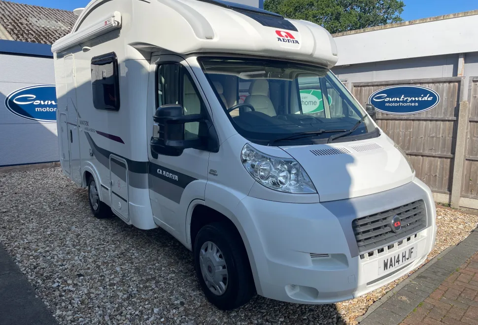 Adria Matrix Axess	 MATRIX AXESS  590SG  2014