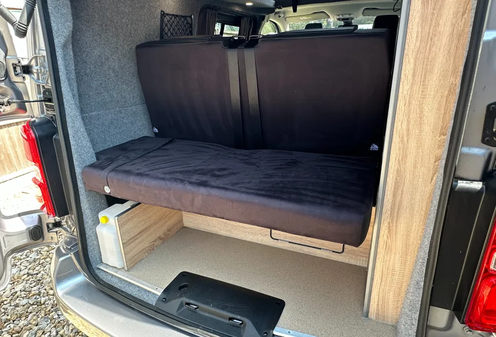 Peugeot E-EXPERT BY REVAMPERVAN - 4 BERTH POP TOP - ELECTRIC CAMPER  2020