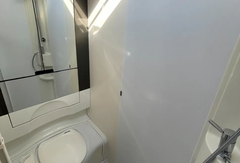 Adria Matrix Axess	 MATRIX AXESS  590SG  2014
