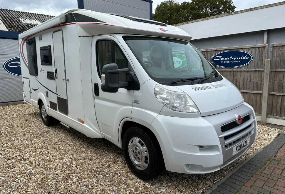 Burstner Nexxo SPECIAL OFFER VEHICLE 2011
