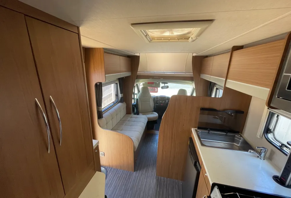 Auto-Trail Tribute TRIBUTE T 715 2017