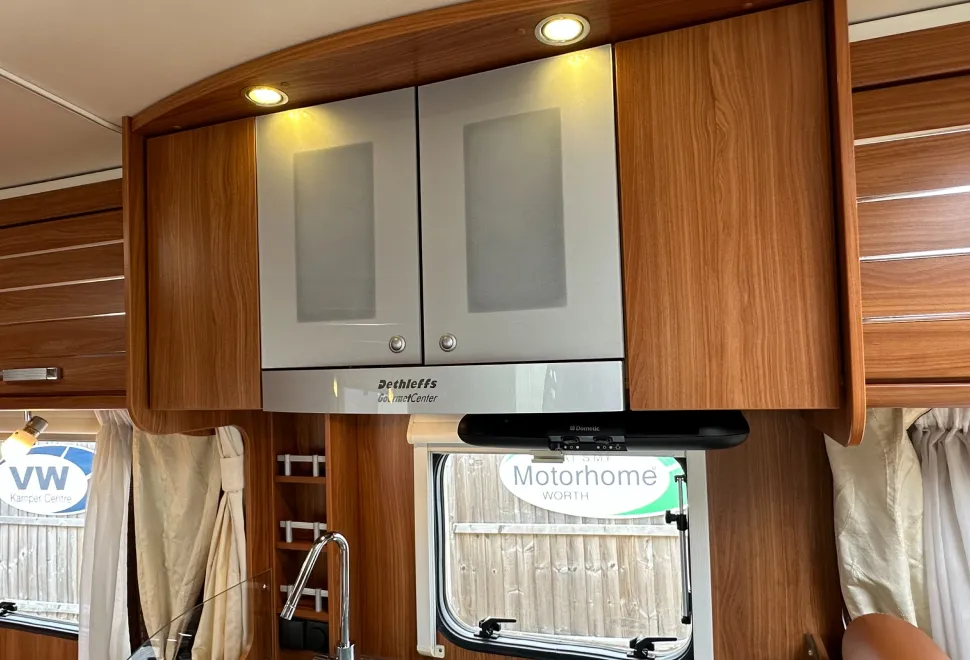 Dethleffs Esprit i7010 LHD A class - PERFECT TOURER LAYOUT FOR EUROPE  2011