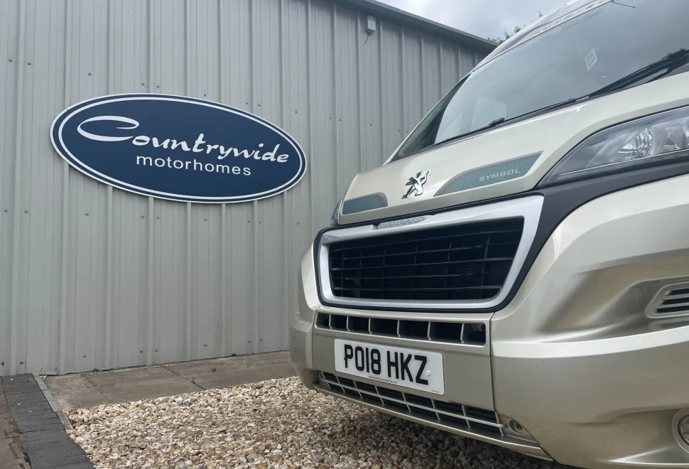 Auto-Sleepers Symbol LUXURY 2 BERTH  2018