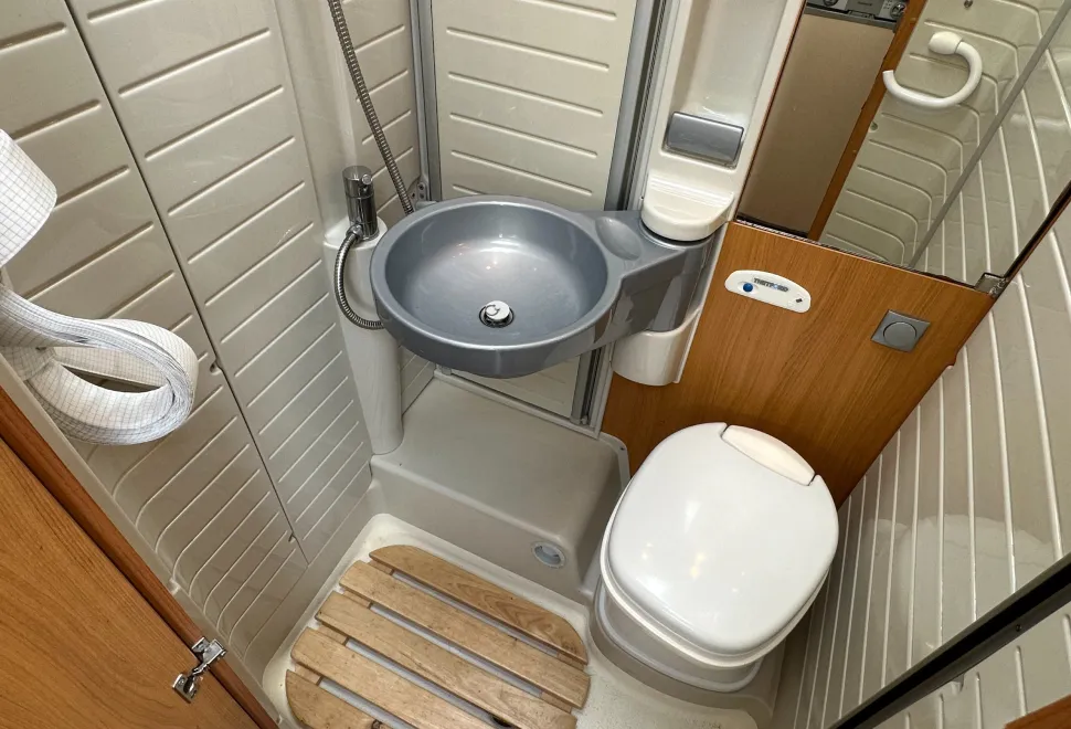 Burstner Nexxo SPECIAL OFFER VEHICLE 2011