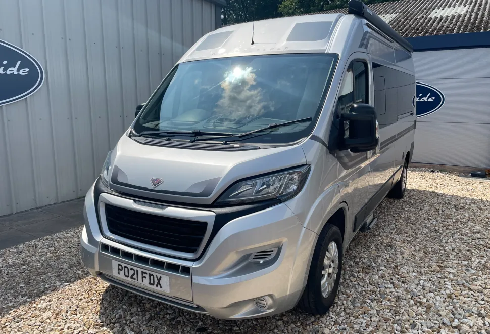 Auto-Sleepers Warwick Duo 6 metre luxury panel van conversion. 2021