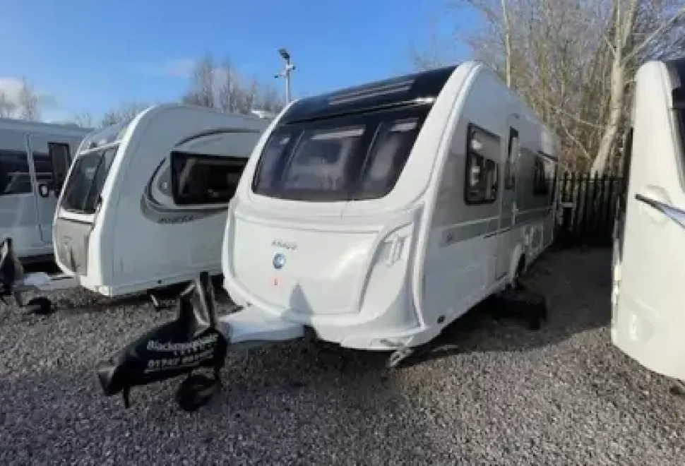 Knaus   2018