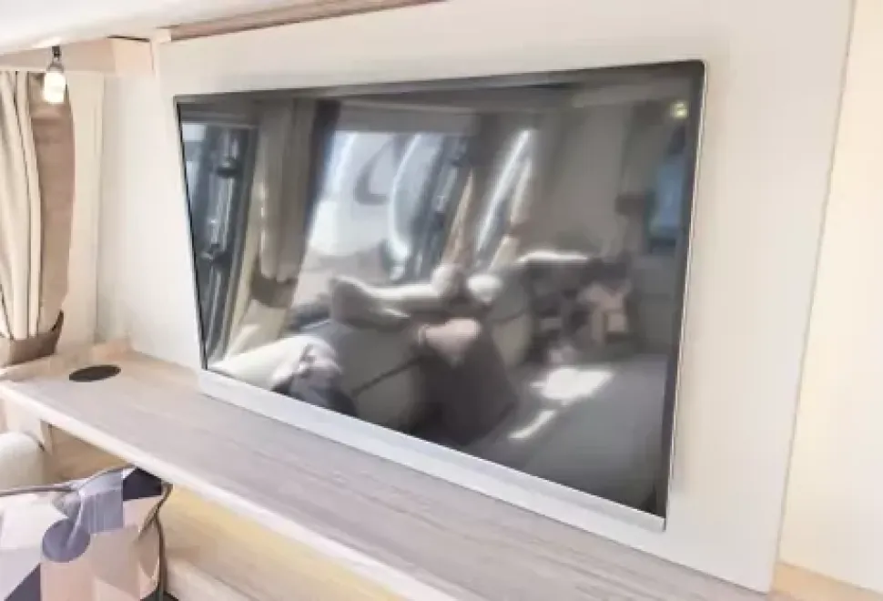 Elddis   2024