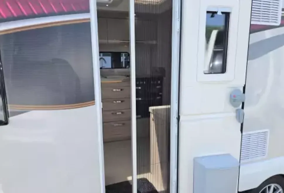 Elddis   2024
