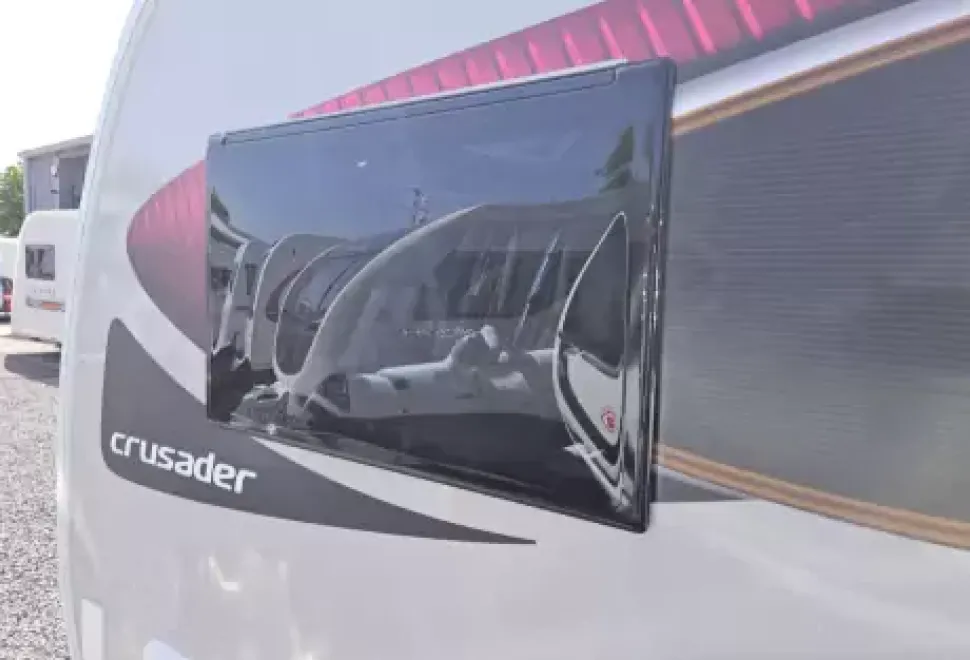 Elddis   2024